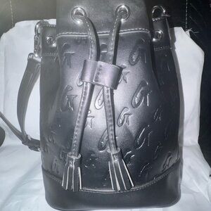 MEDIUM MONOGRAM BLACK BUCKET BAG